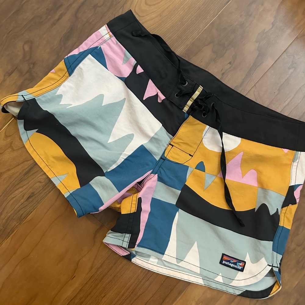 Women's Wavefarer® Boardshorts